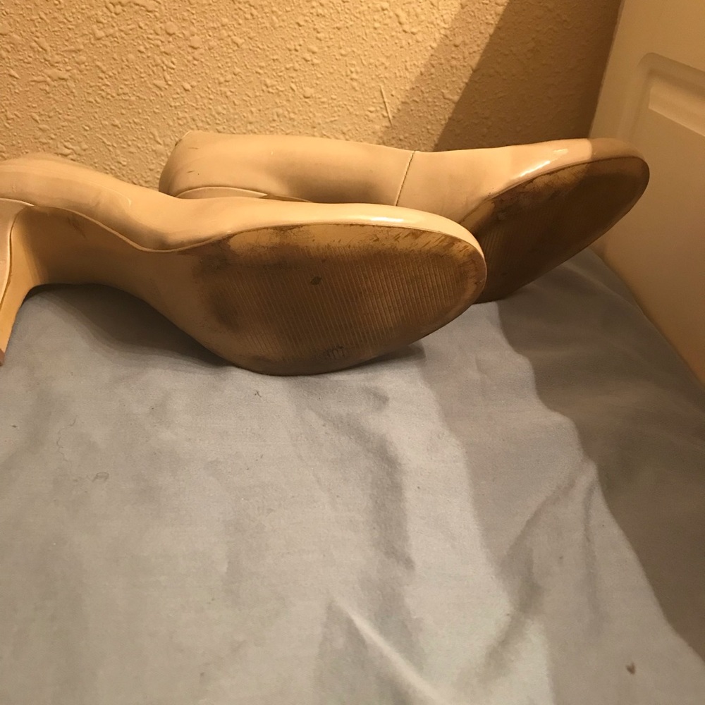 Nine West - Picture 3 of 3